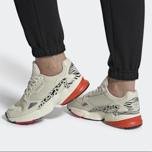 Adidas Originals Women’s Falcon Shoes - Picture 9 of 9